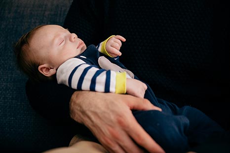 Photographe Dijon naissance bébé