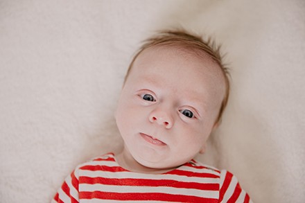 Photographe Dijon naissance bébé 