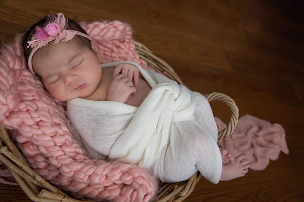 Photographe naissance bébé Dijon