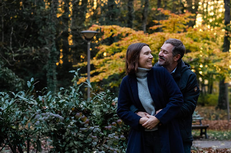 Photographe famille dijon couple automne