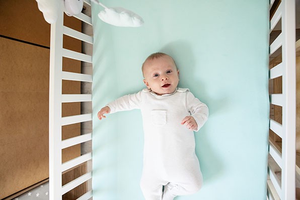 Photographe naissance Dijon beaune dole bebe rit