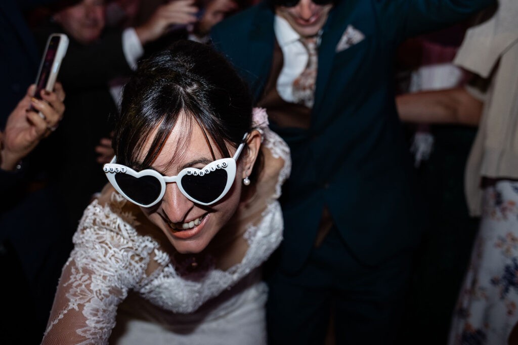 entrée des maries soirée de mariage dijon photographe