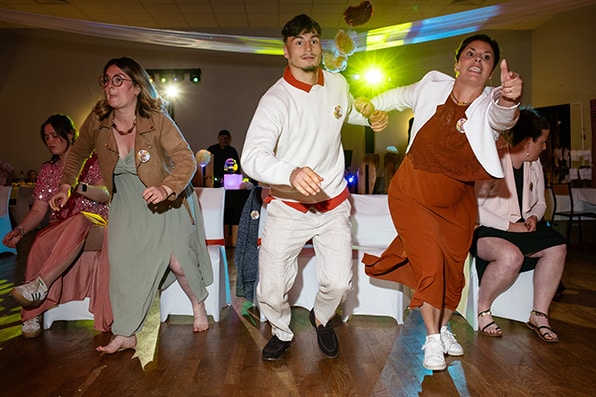 Photographe mariage dijon jeux douze mois